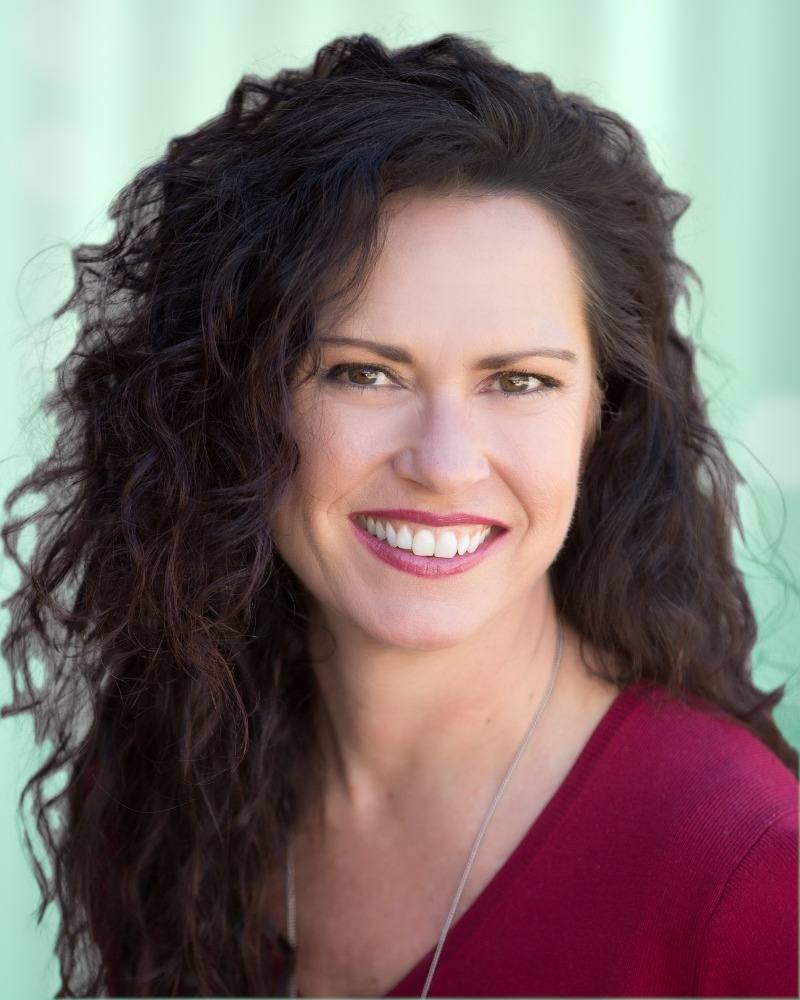 Headshot of Laura Woodbury.